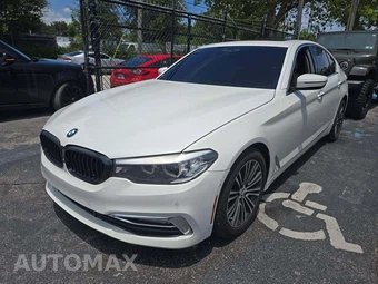 2017 BMW 5 Series Sedan 530i LUXURY LINE