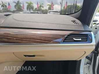 2017 BMW 5 Series Sedan 530i LUXURY LINE - miniatura 19