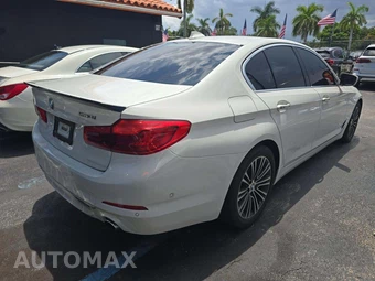 2017 BMW 5 Series Sedan 530i LUXURY LINE - miniatura 3