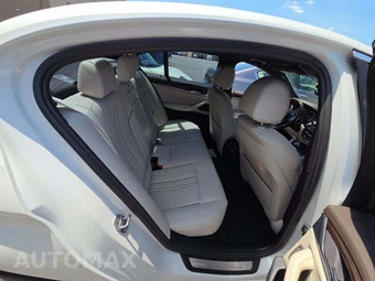 2017 BMW 5 Series Sedan 530i LUXURY LINE - miniatura 16