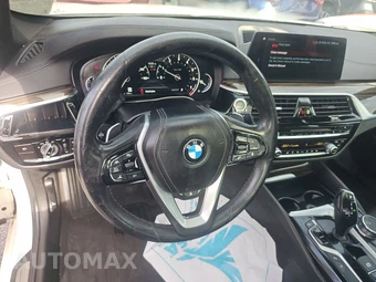 2017 BMW 5 Series Sedan 530i LUXURY LINE - miniatura 10