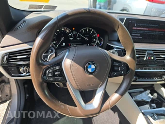 2017 BMW 5 Series Sedan 530i LUXURY LINE - miniatura 10