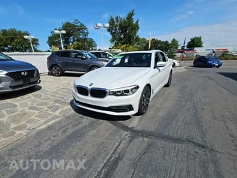 2017 BMW 5 Series Sedan 530i