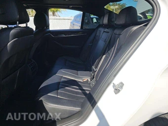 2017 BMW 5 Series Sedan 530i - miniatura 10