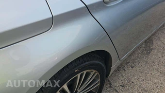 2017 BMW 5 Series Sedan 530i - miniatura 19