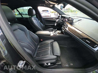 2017 BMW 5 Series Sedan 530i - miniatura 15
