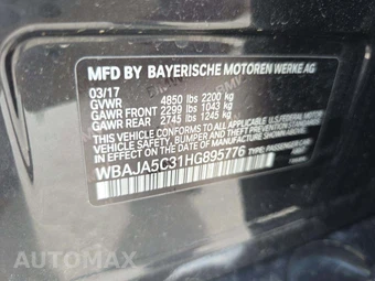 2017 BMW 5 Series Sedan 530i - miniatura 2