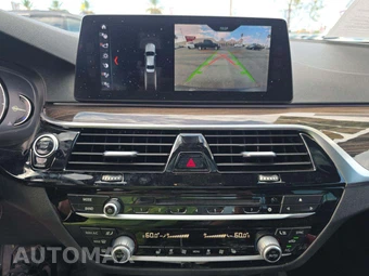 2017 BMW 5 Series Sedan 530i - miniatura 26