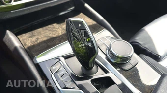 2017 BMW 5 Series Sedan 530i - miniatura 26