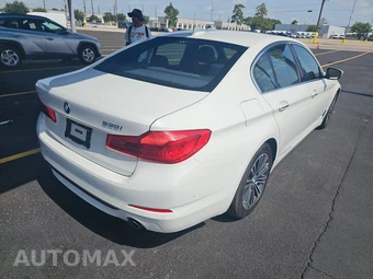 2017 BMW 5 Series Sedan 530i - miniatura 4