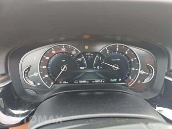 2017 BMW 5 Series Sedan 530i - miniatura 10