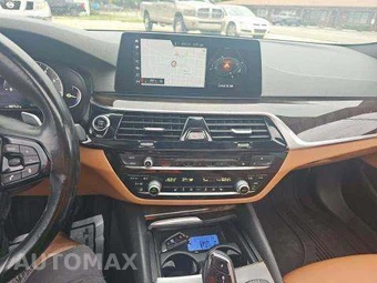 2017 BMW 5 Series Sedan 530i - miniatura 11