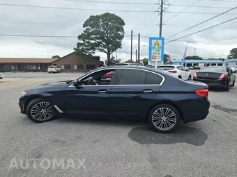 2017 BMW 5 Series Sedan 530i - miniatura 3