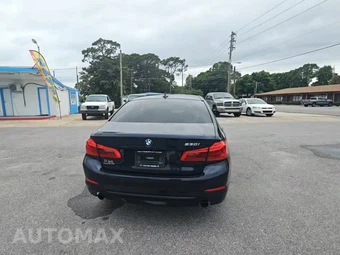 2017 BMW 5 Series Sedan 530i - miniatura 4