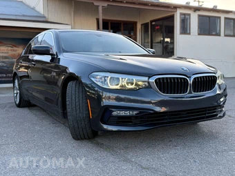 2017 BMW 5 Series Sedan 530i - miniatura 3