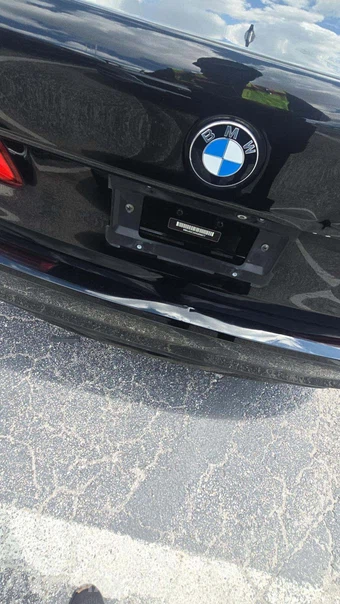 2017 BMW 5 Series Sedan 530i - miniatura 23