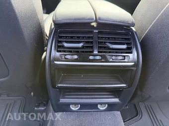 2017 BMW 5 Series Sedan 530i - miniatura 19