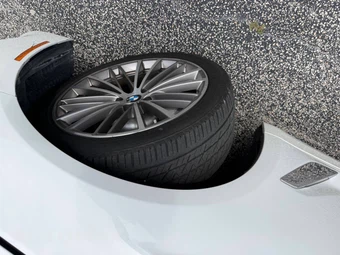 2017 BMW 5 Series Sedan 530i - miniatura 33