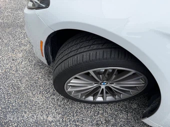 2017 BMW 5 Series Sedan 530i - miniatura 34