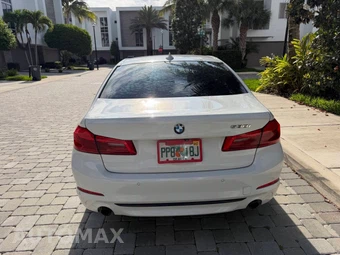 2017 BMW 5 Series Sedan 530i - miniatura 4