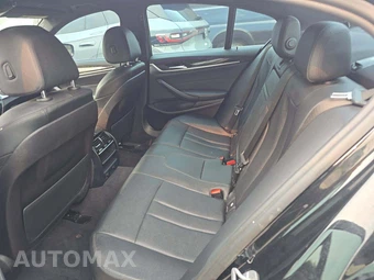 2017 BMW 5 Series Sedan 530i - miniatura 13