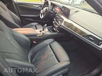 2017 BMW 5 Series Sedan 530i - miniatura 18