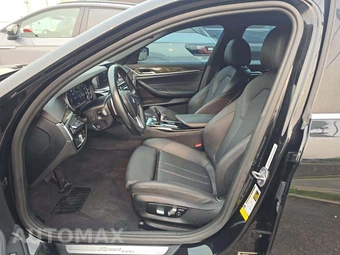 2017 BMW 5 Series Sedan 530i - miniatura 6