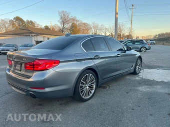 2017 BMW 5 Series Sedan 530i - miniatura 2