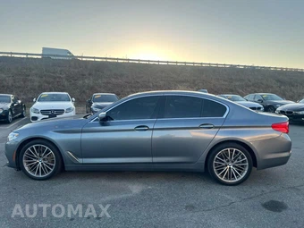 2017 BMW 5 Series Sedan 530i - miniatura 5