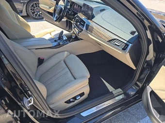 2017 BMW 5 Series Sedan 530i - miniatura 18