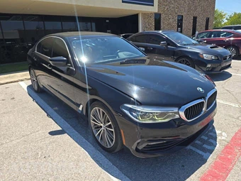 2017 BMW 5 Series Sedan 530i - miniatura 4