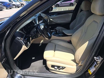 2017 BMW 5 Series Sedan 530i - miniatura 6