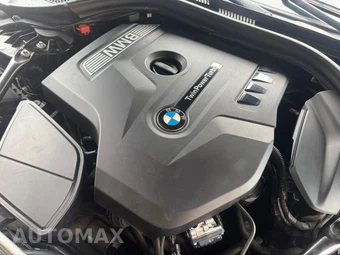 2017 BMW 5 Series Sedan 530i - miniatura 26