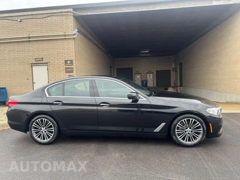 2017 BMW 5 Series Sedan 530i - miniatura 4