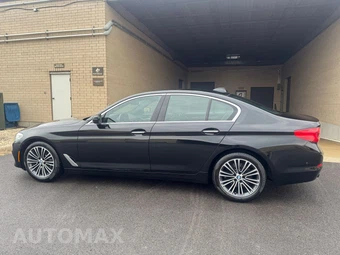 2017 BMW 5 Series Sedan 530i - miniatura 5