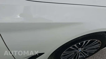 2017 BMW 5 Series Sedan 530i xDrive - miniatura 21