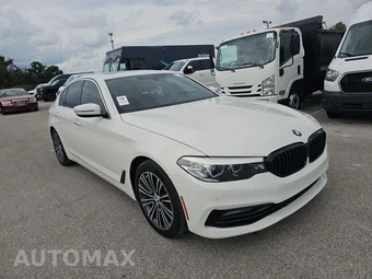 2017 BMW 5 Series Sedan 530i xDrive - miniatura 3