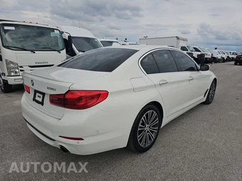 2017 BMW 5 Series Sedan 530i xDrive - miniatura 4