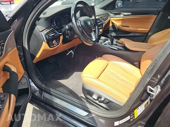 2017 BMW 5 Series Sedan 530i xDrive - miniatura 7