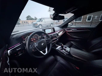 2017 BMW 5 Series Sedan 530i xDrive - miniatura 10