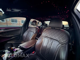 2017 BMW 5 Series Sedan 530i xDrive - miniatura 11