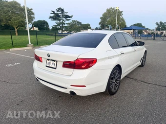 2017 BMW 5 Series Sedan 530i xDrive - miniatura 7