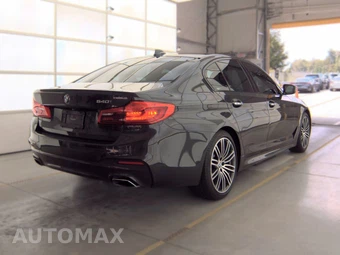 2017 BMW 5 Series Sedan 540i M SPORT LINE - miniatura 4