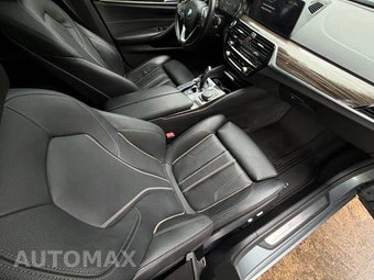 2017 BMW 5 Series Sedan 540i - miniatura 23