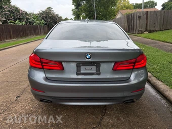 2017 BMW 5 Series Sedan 540i - miniatura 7