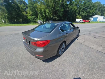 2017 BMW 5 Series Sedan 540i xDrive - miniatura 3