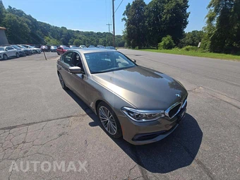 2017 BMW 5 Series Sedan 540i xDrive - miniatura 4