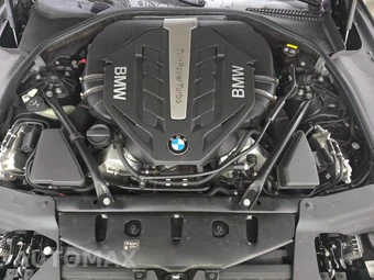 2017 BMW 6 Series Convertible 650i - miniatura 15