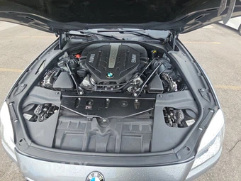 2017 BMW 6 Series Convertible 650i - miniatura 15