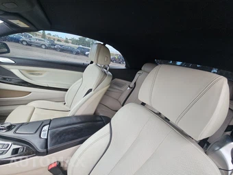 2017 BMW 6 Series Convertible 650i - miniatura 17